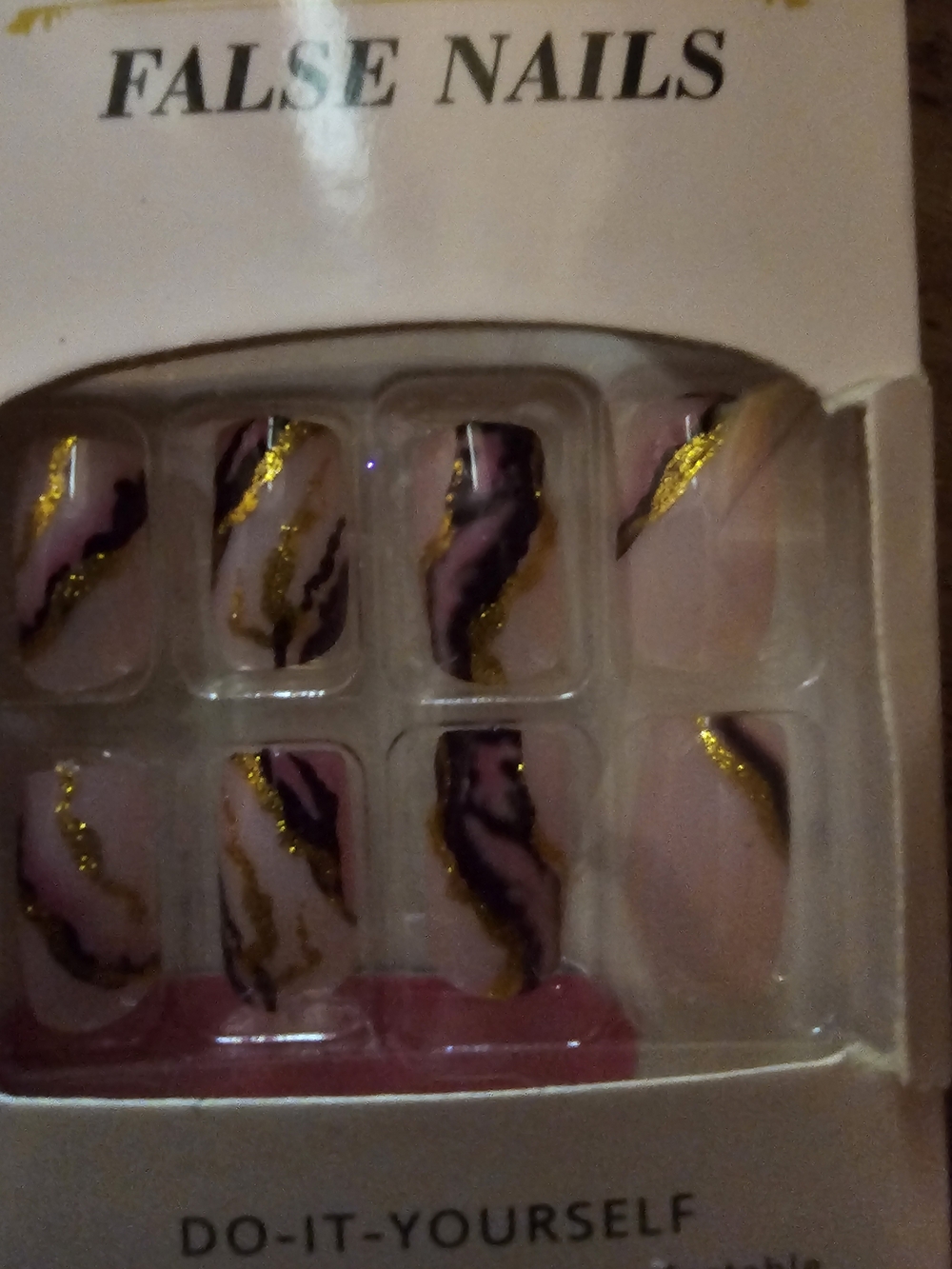 Pink and Gold Marble False Nails - Do-It-Yourself Set
